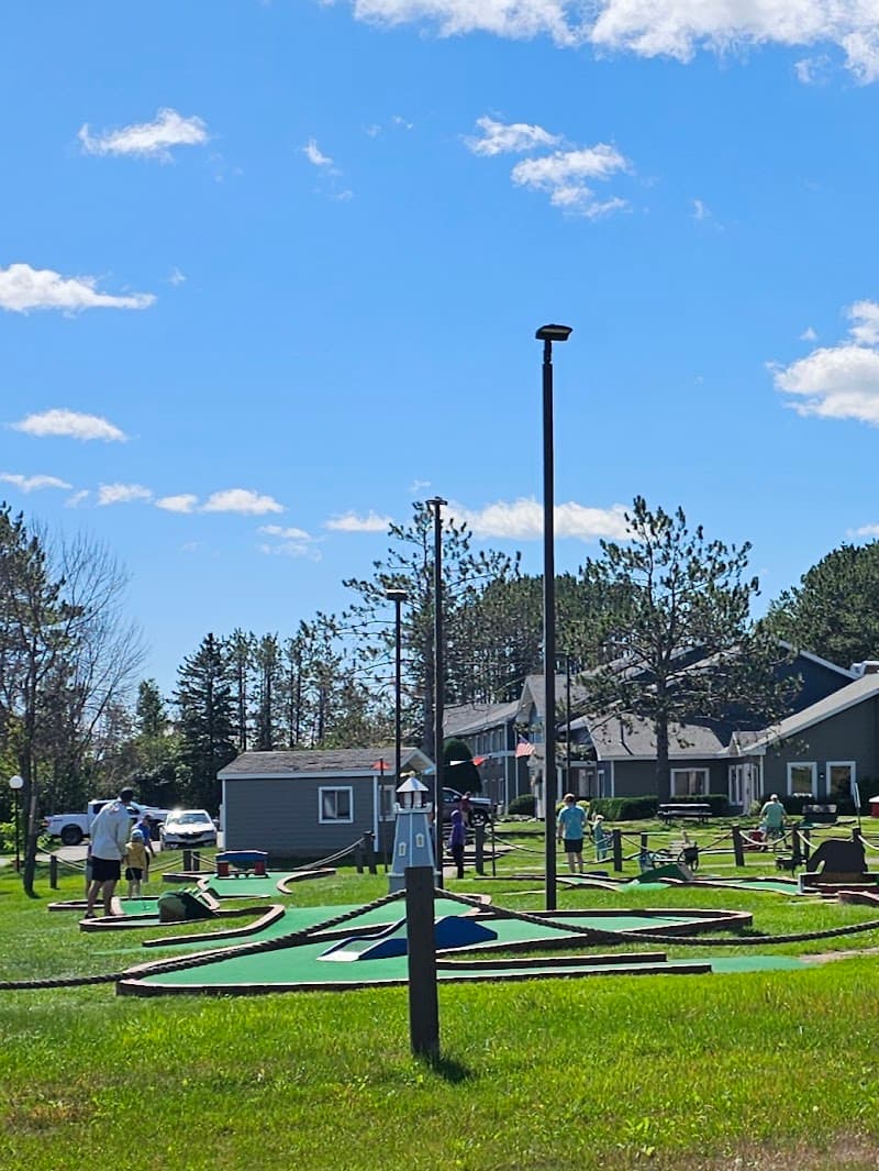 Country Inn Mini Golf