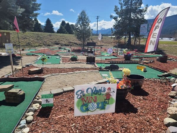 St Regis Minigolf