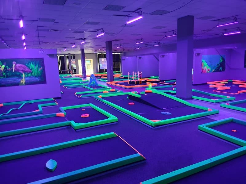 Glowgolf Mini Golf at Quail Springs Mall